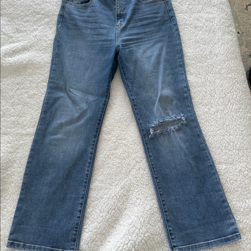High Rise Blue Jeans - Picture 4 of 4